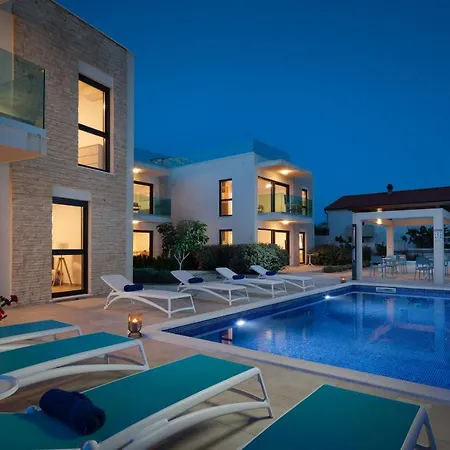 Sun Resort Apartments Zečevo Extérieur photo